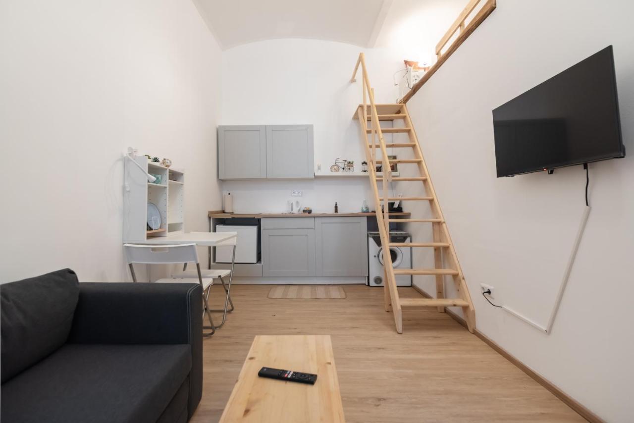 Appartement Klein, Aber Fein In Zentraler Ruhelage à Vienne Extérieur photo
